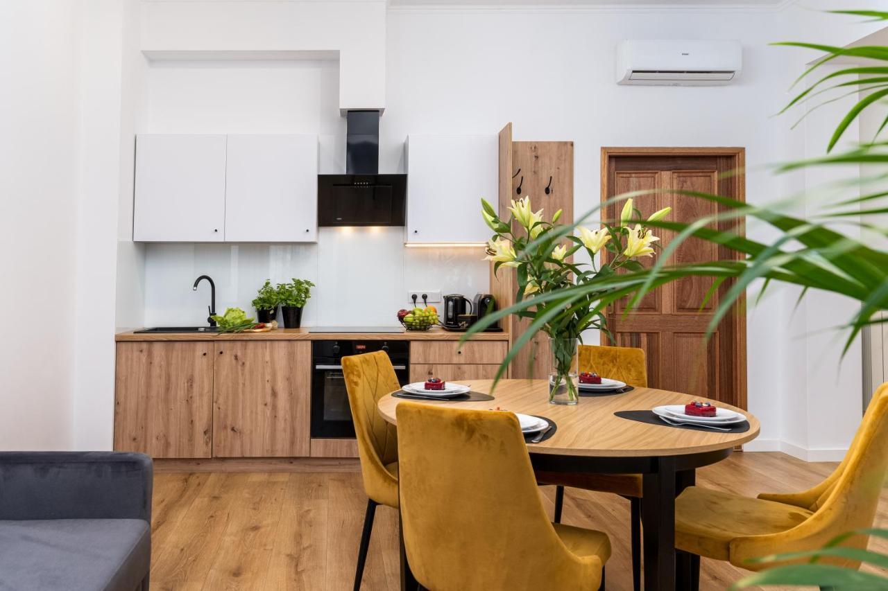 Beautiful Cracow Apartments By Cozyplace Krakkó Kültér fotó