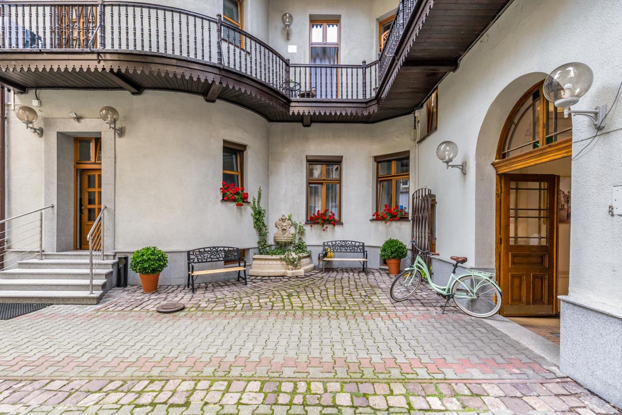 Beautiful Cracow Apartments By Cozyplace Krakkó Kültér fotó